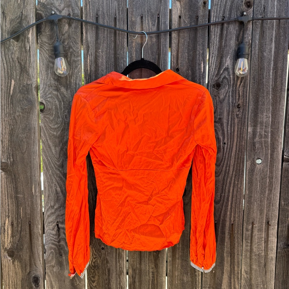 Trina Turk Los Angeles Orange Silk V Neck Long Sleeve Blouse Jeweled Cuffs Small - Picture 2 of 10